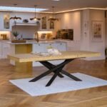 Amelia Pale Oak Wood Dining Table - Extendable - Black Legs - Image 4