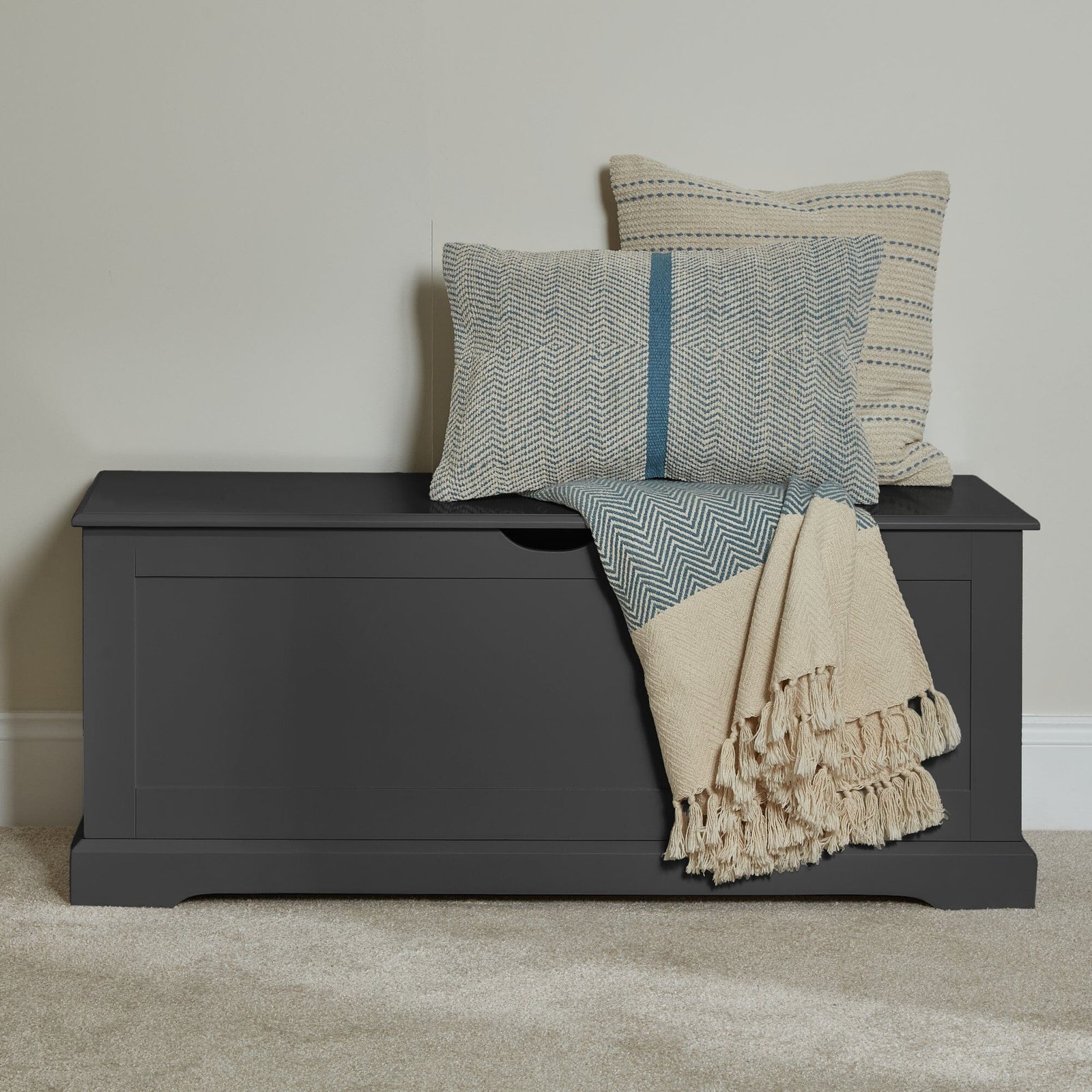 CHATSWORTH_DC_120CM_STORAGE_BOX_LINEN_GREY_2psd_copy Chatsworth Storage Box - Slate Grey