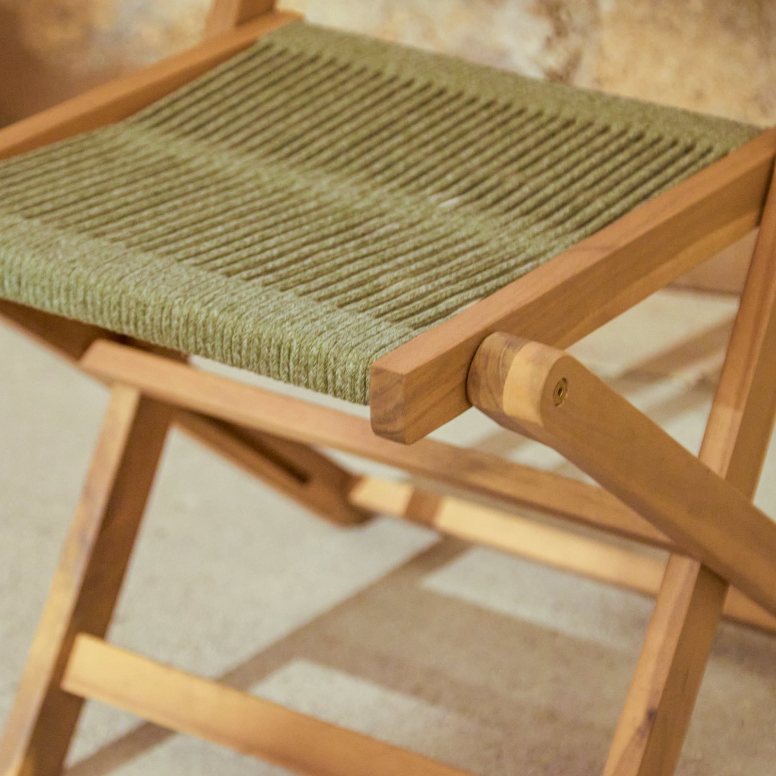 Cove White Acacia Garden Chair - Set of 2 - Mottled Green Rope - Image 5