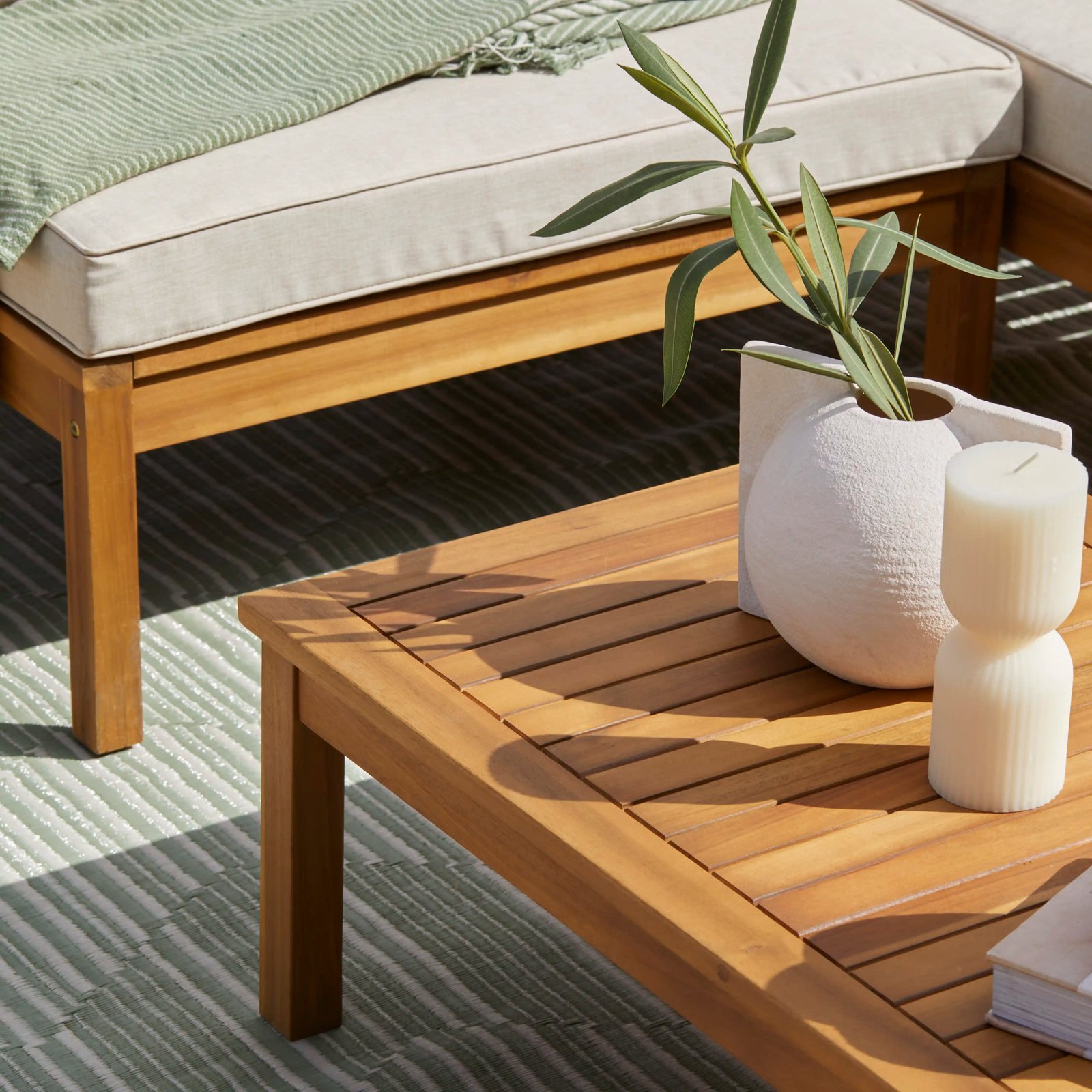 Dakota Wooden Garden Corner Sofa Set with Grey LED Premium Parasol - Sand Cushions - Image 8