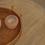 Outlet - Surbiton Single Wick 9cm Ceramic Candle - Oud Wood & Rose Scent In Blush Pink - Image 4