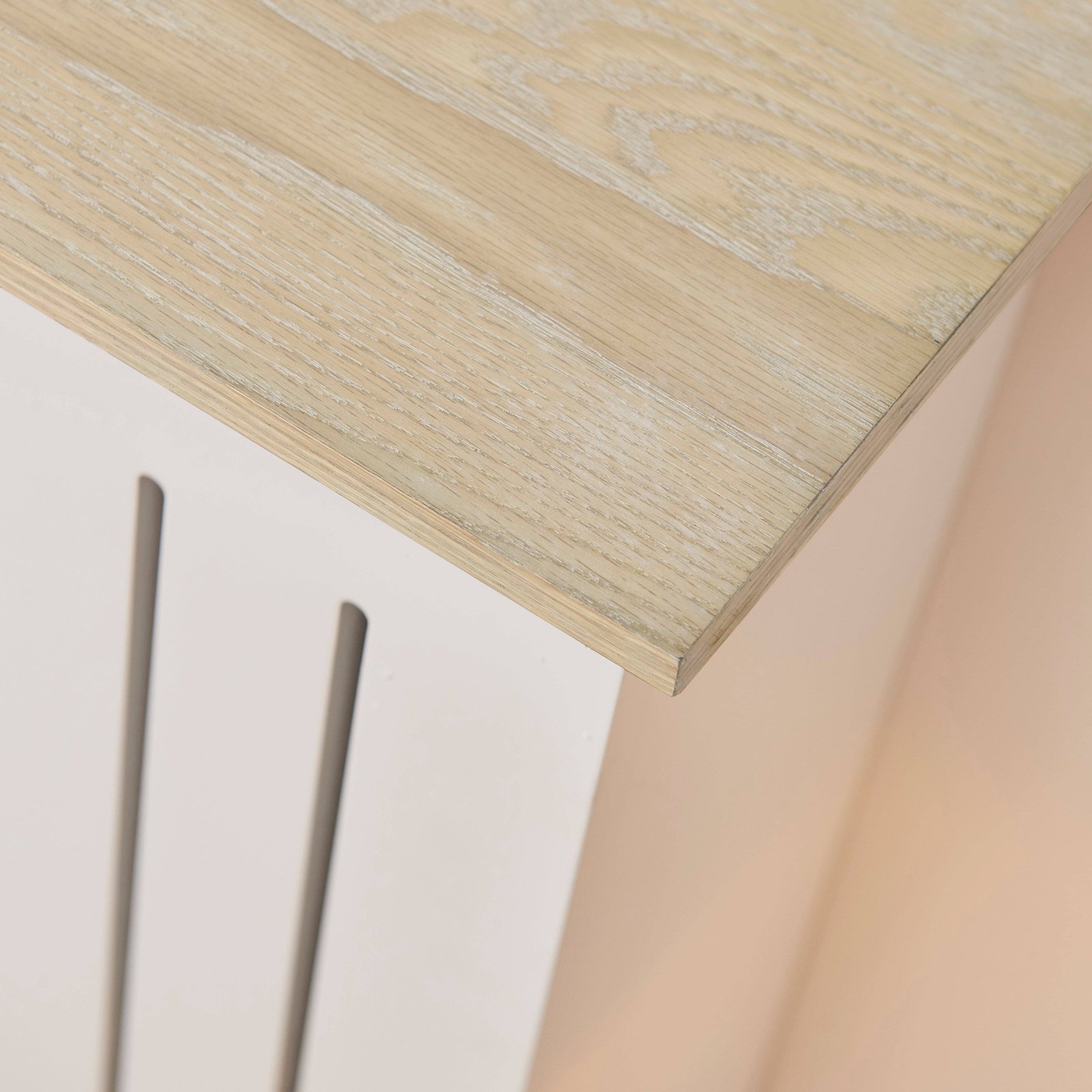 Elspeth Extending Radiator Cover - Whitewash Oak - Image 4