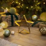 Falun Metal Standing Star Ornament - Set of 2 - Gold - Image 4