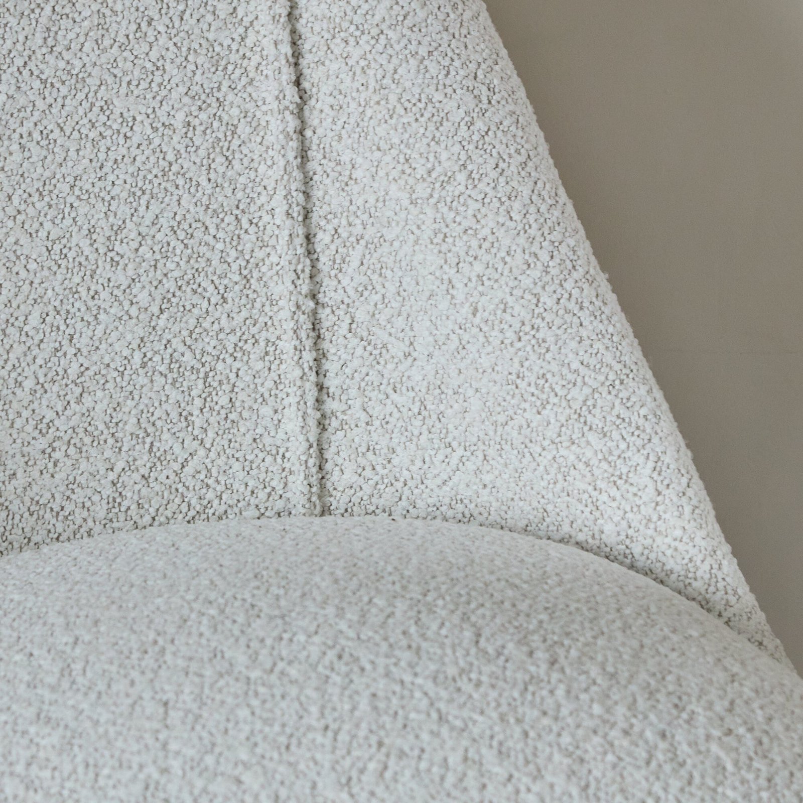 Raleigh Black Oak Rectangular Dining Table Set - 6 Seater - Freya Oat Boucle Dining Chairs - Black Oak Legs - Image 6