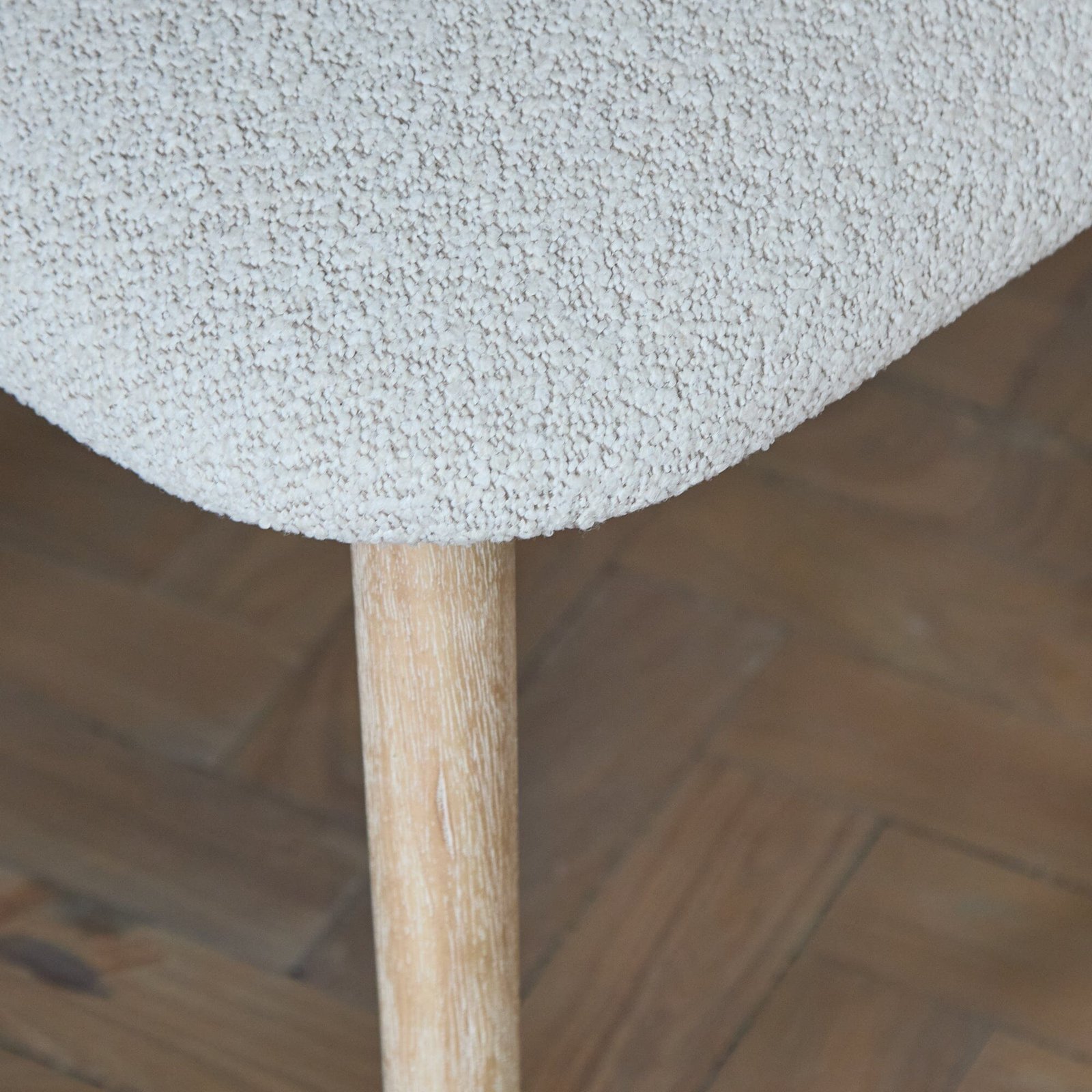 Raleigh Whitewash Oak Rectangular Dining Table Set - 6 Seater - Freya Oat Boucle Dining Chairs - Whitewash Oak Legs - Image 10