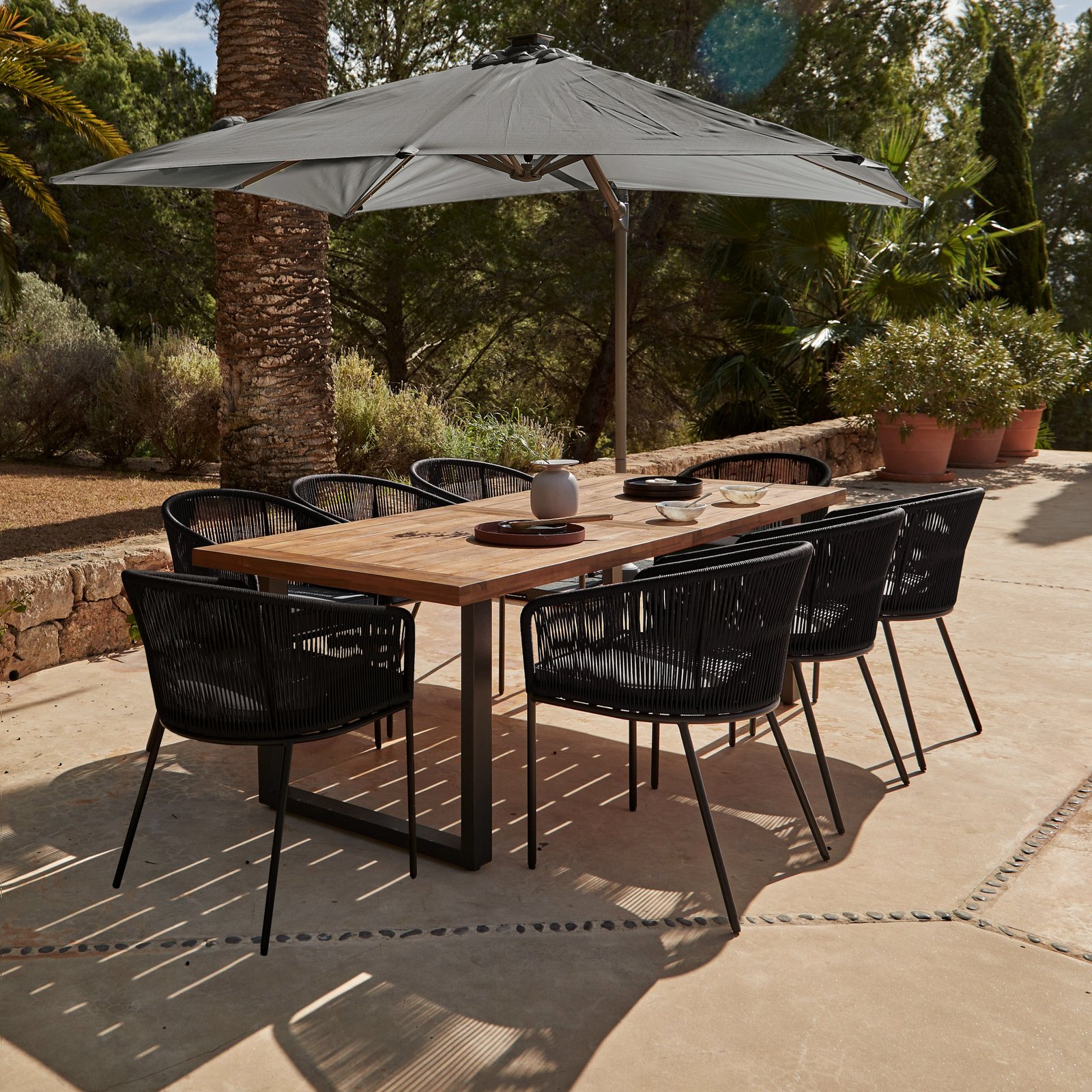HALI_PINK_SET_1blackgreyledparasol_6818dbf9-df35-47e7-9dbf-1f1b4b1c0b5e Hali 8 Seater Wooden Outdoor Dining Set with Hali Black Chairs & Grey LED Premium Cantilever Parasol - 235cm
