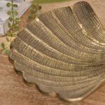 Herne 24cm Metal Shell Dish - Gold - Image 3