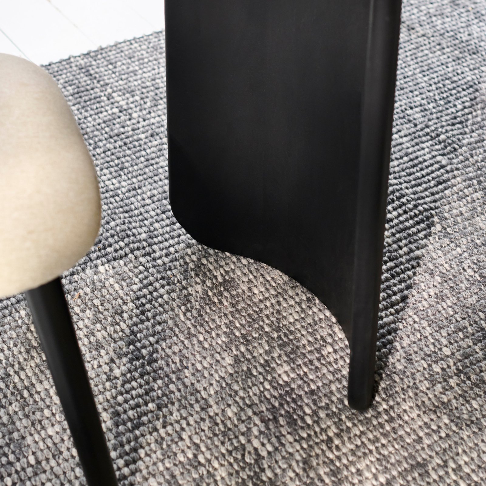 Imogen 190cm Jet Black Mango Wood  Wooden Rectangular Dining Table Set - 6 Seater - Freya Sand Dining Chairs - Black Legs - Image 8