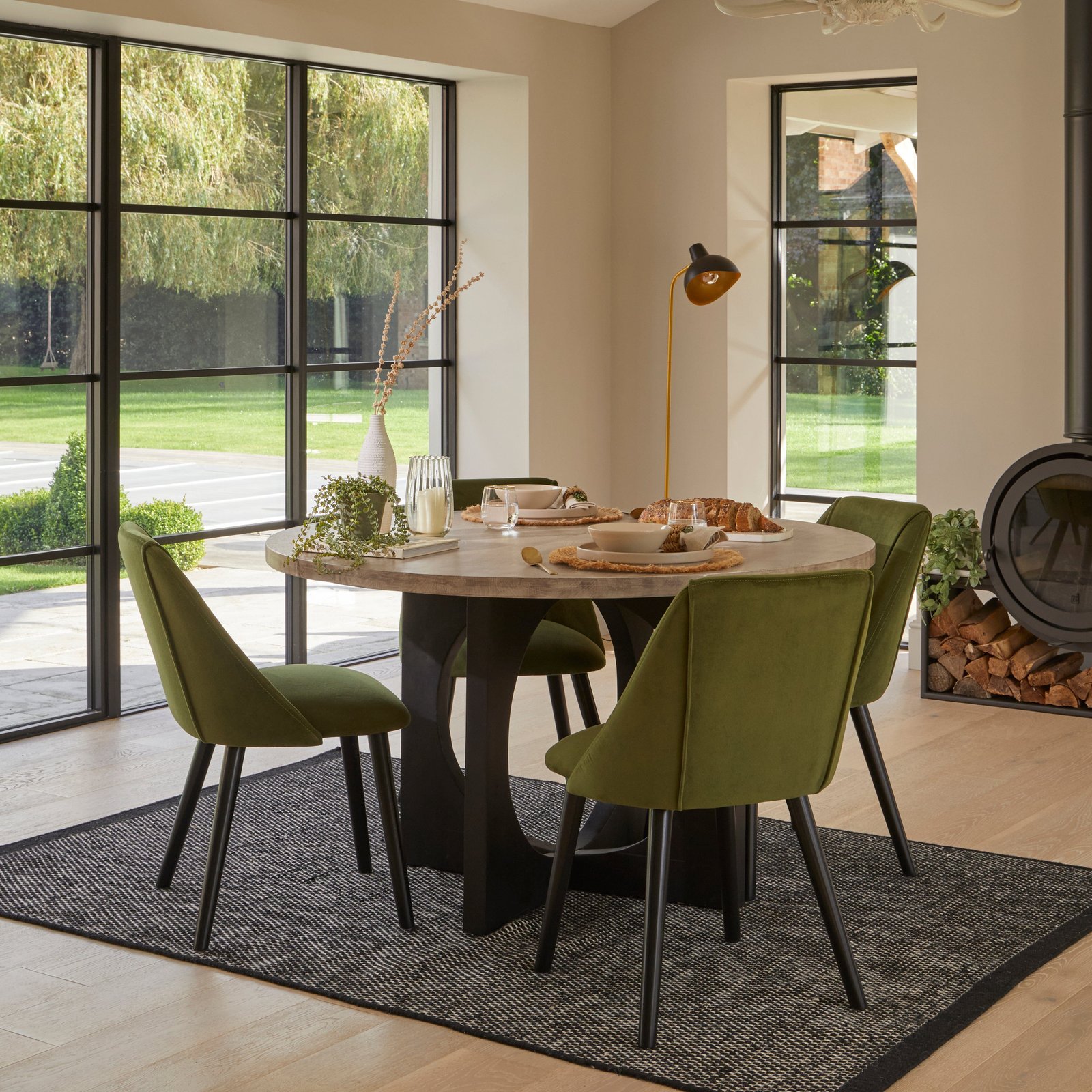 Jade Mango Wood Round Dining Table Set - 4 Seater - Freya Fern Green Dining Chairs with Black Legs