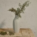 Outlet - Kalera 30cm Terracotta Vase - White