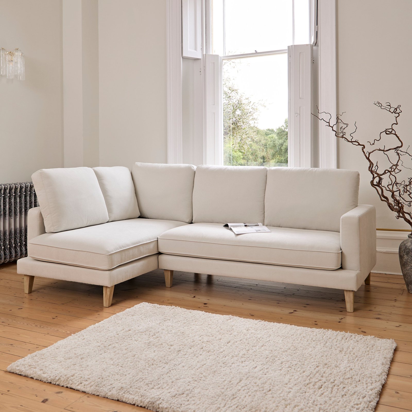 LJ_068_1a45d2ea-25a2-4330-b5c0-34223504e15a Gillian 3 Seater Large Corner Sofa - Ivory with Whitewash Legs - Image 1