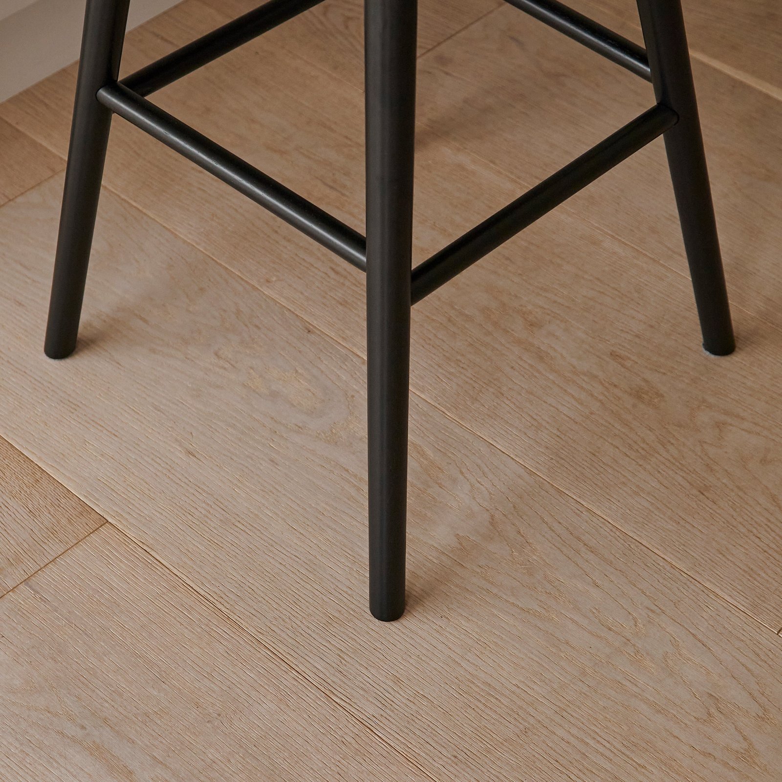 Outlet - Marilyn Bar Stool - Boucle with Black Legs - Image 10