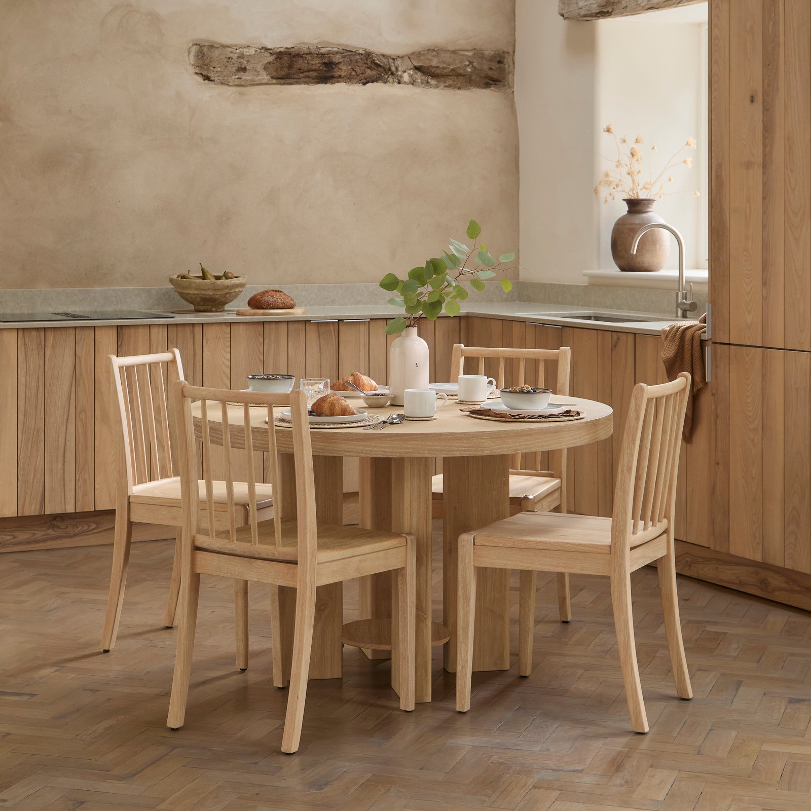 Marlon Whitewash Oak Round Dining Table Set - 4 Seater - Tilly Dining Chairs - Whitewash Oak - Image 1