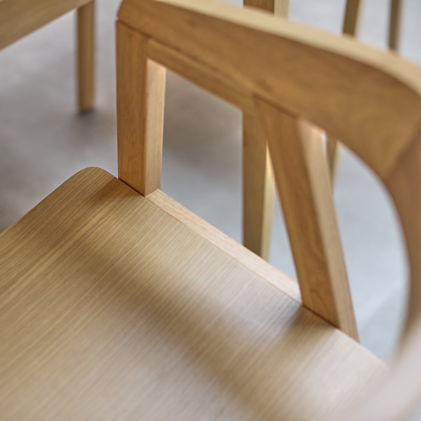 Paul Pale Oak Extending Dining Table Set - 4 Seater - Ella Pale Oak Carver Chairs - Image 5