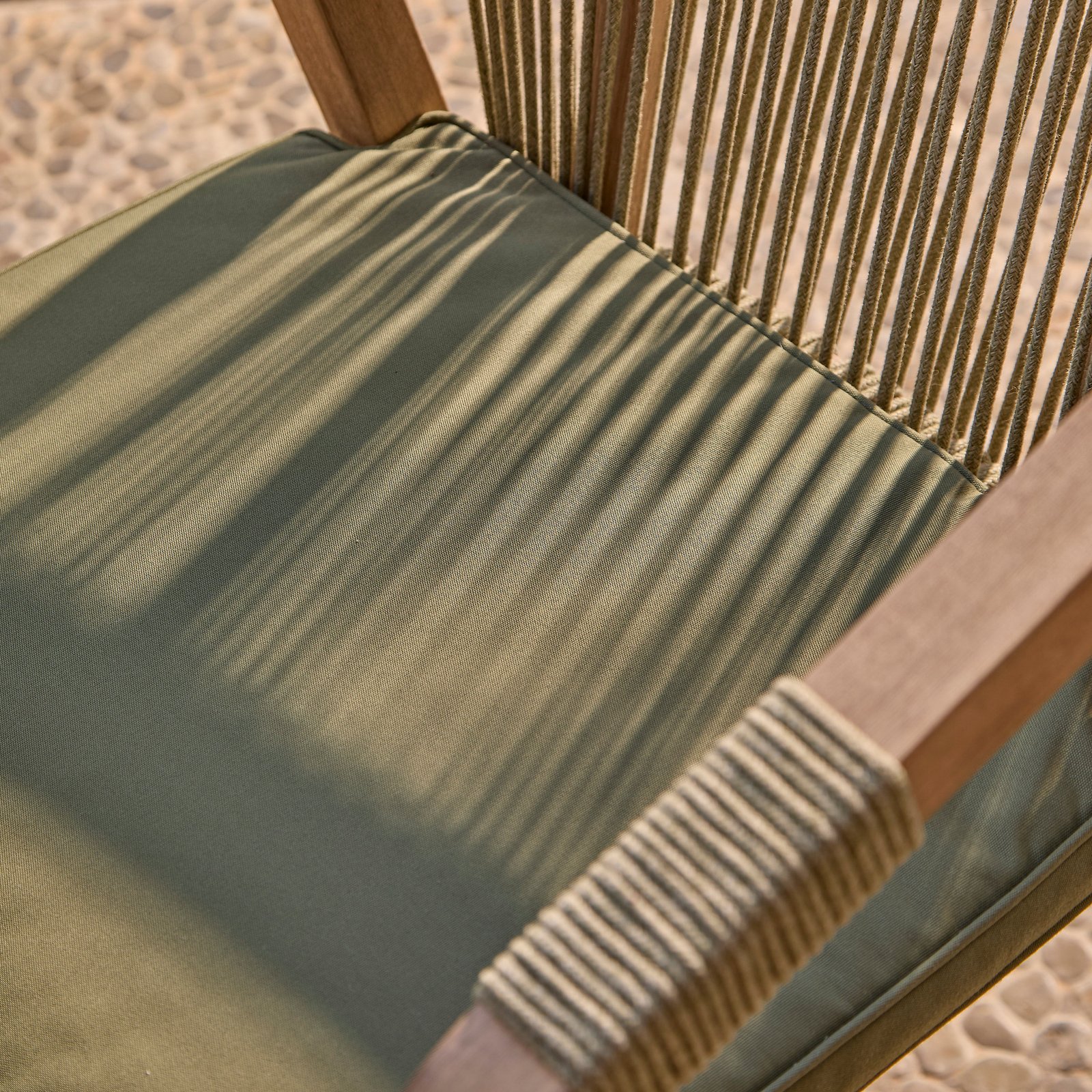 Shiro 6 Seater Wooden Garden Dining Set with Shiro Green Rope Dining Chairs - Image 7