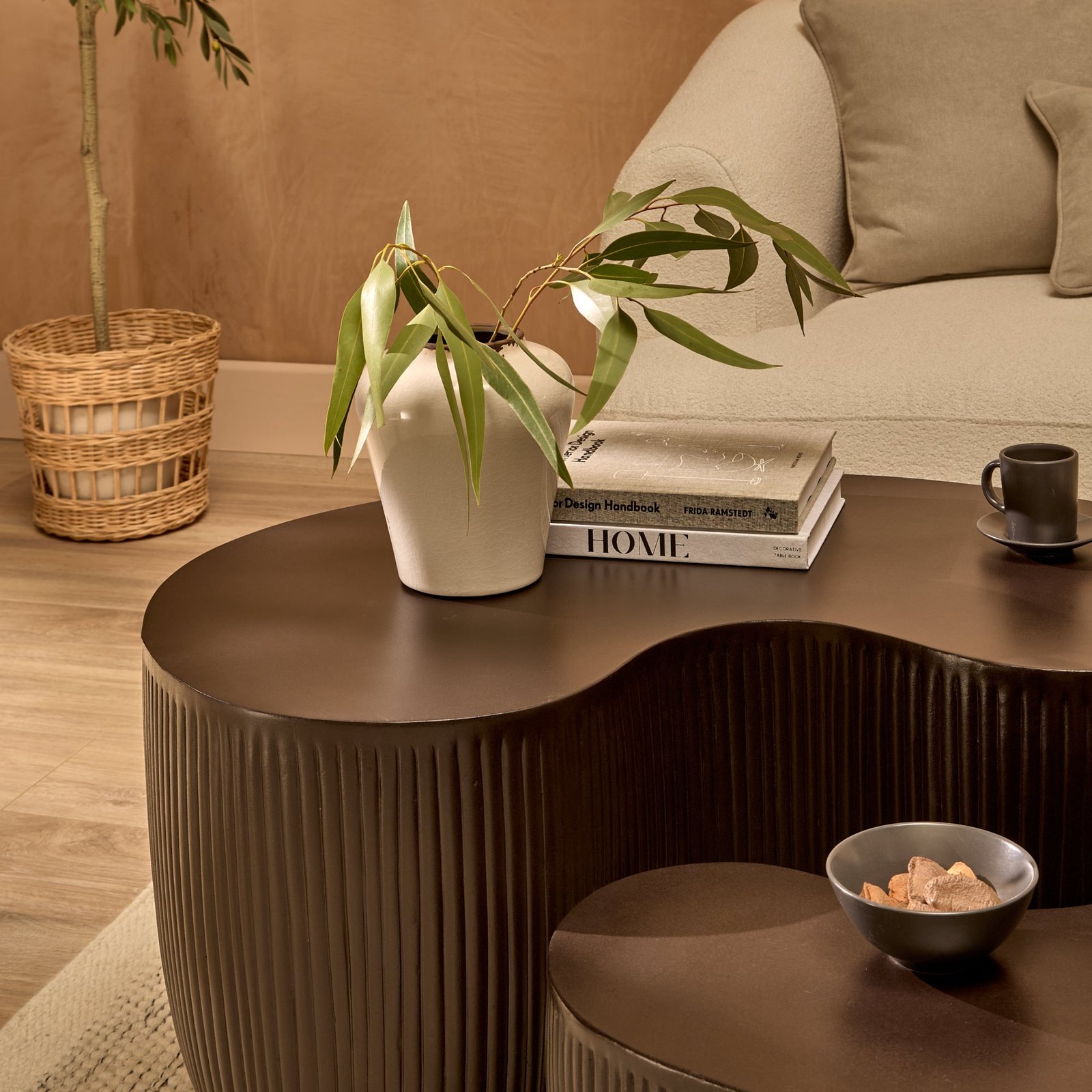 Sohan 61cm with 84cm Kidney Coffee Table - Lava Black - Image 2