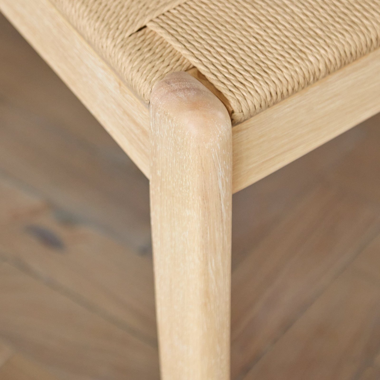 Marlon Whitewash Oak Round Dining Table Set - 4 Seater - Tilly Natural String Dining Chairs - Whitewash Oak Legs - Image 4