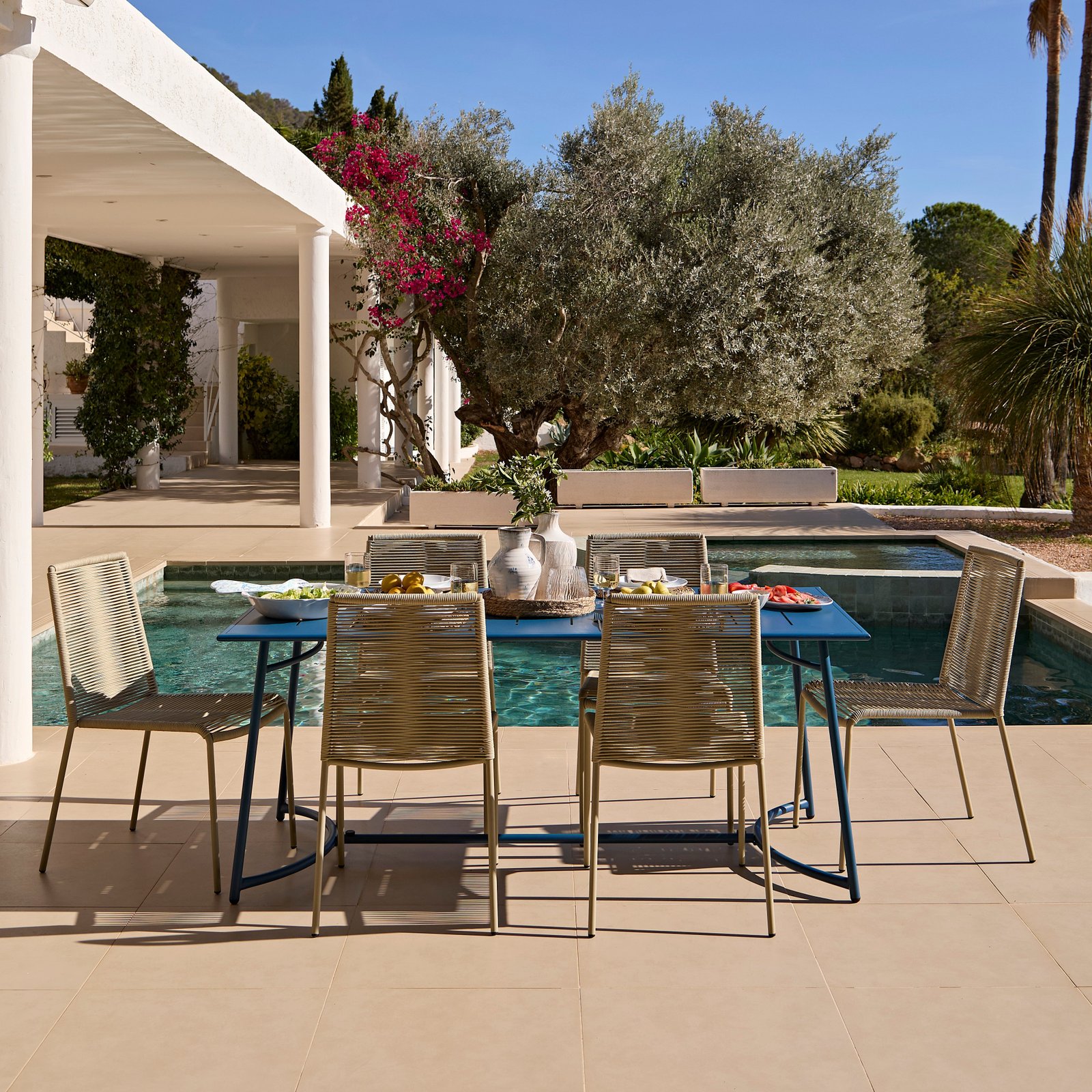 Wilder 6 Seater Blue Garden Dining Set with Ryder Clay Chairs - Image 5
