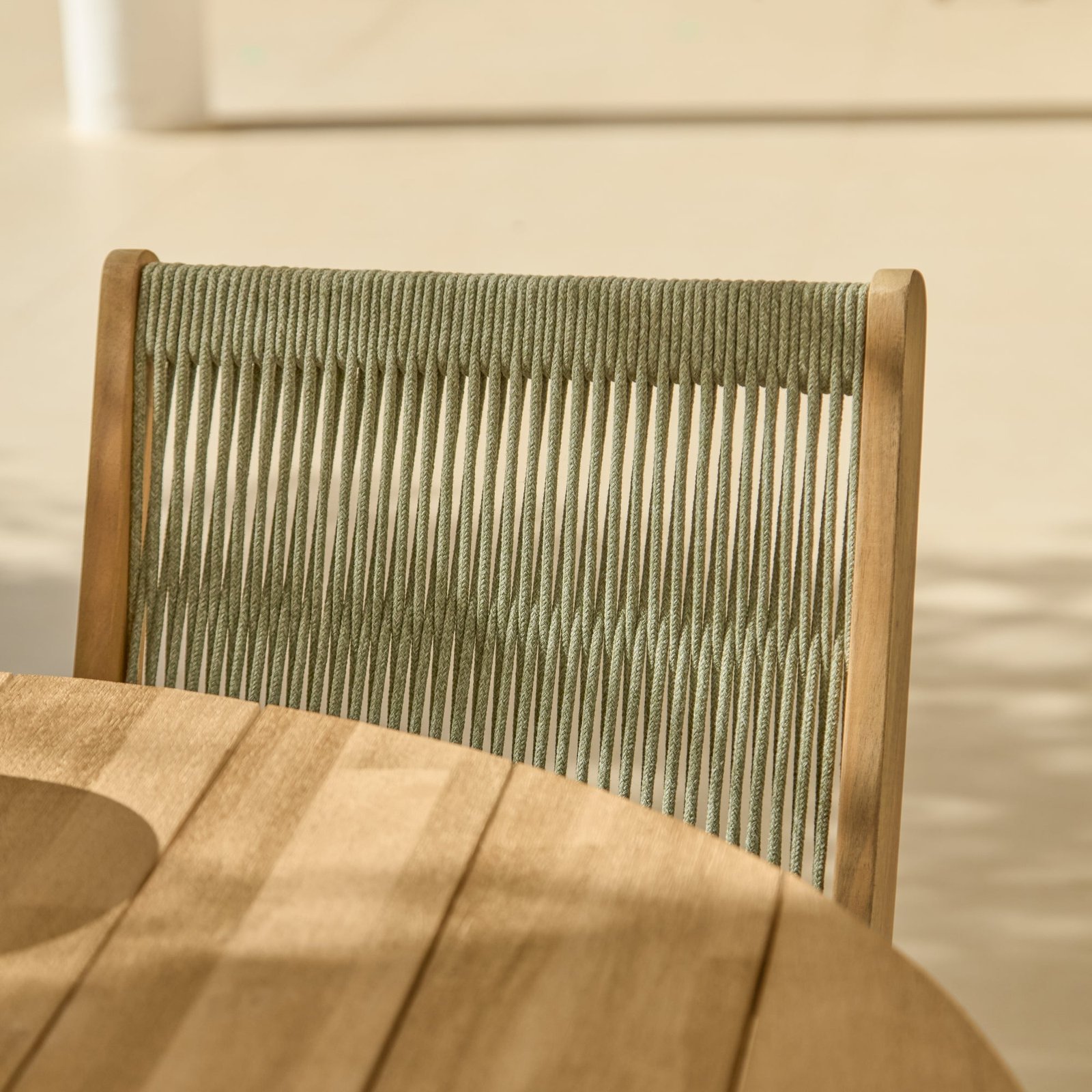 Willow Oval Wooden Garden Table -  White Acacia - Image 3