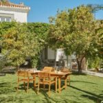 Aspen 4 Seater Wooden Garden Dining Set with Grey LED Premium Parasol  - 140cm to 200cm - Image 6