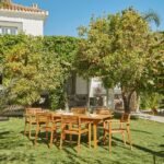 Aspen 6 Seater Wooden Garden Dining Set with Grey Parasol - 140cm to 200cm - Image 2