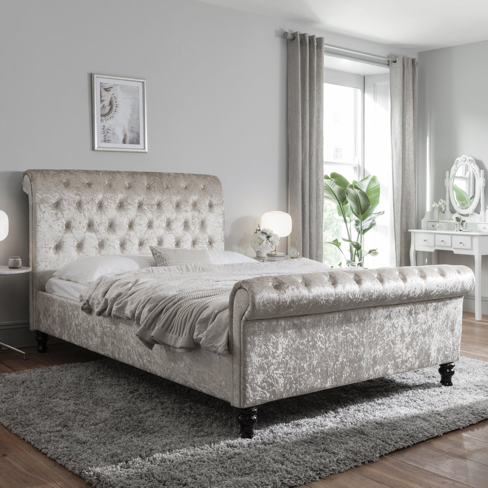 blenheim-double-bed-champagne-laura-james-1_1ce090e4-41d4-413a-b81f-fb8c7116d9ed Blenheim Double Bed Champagne