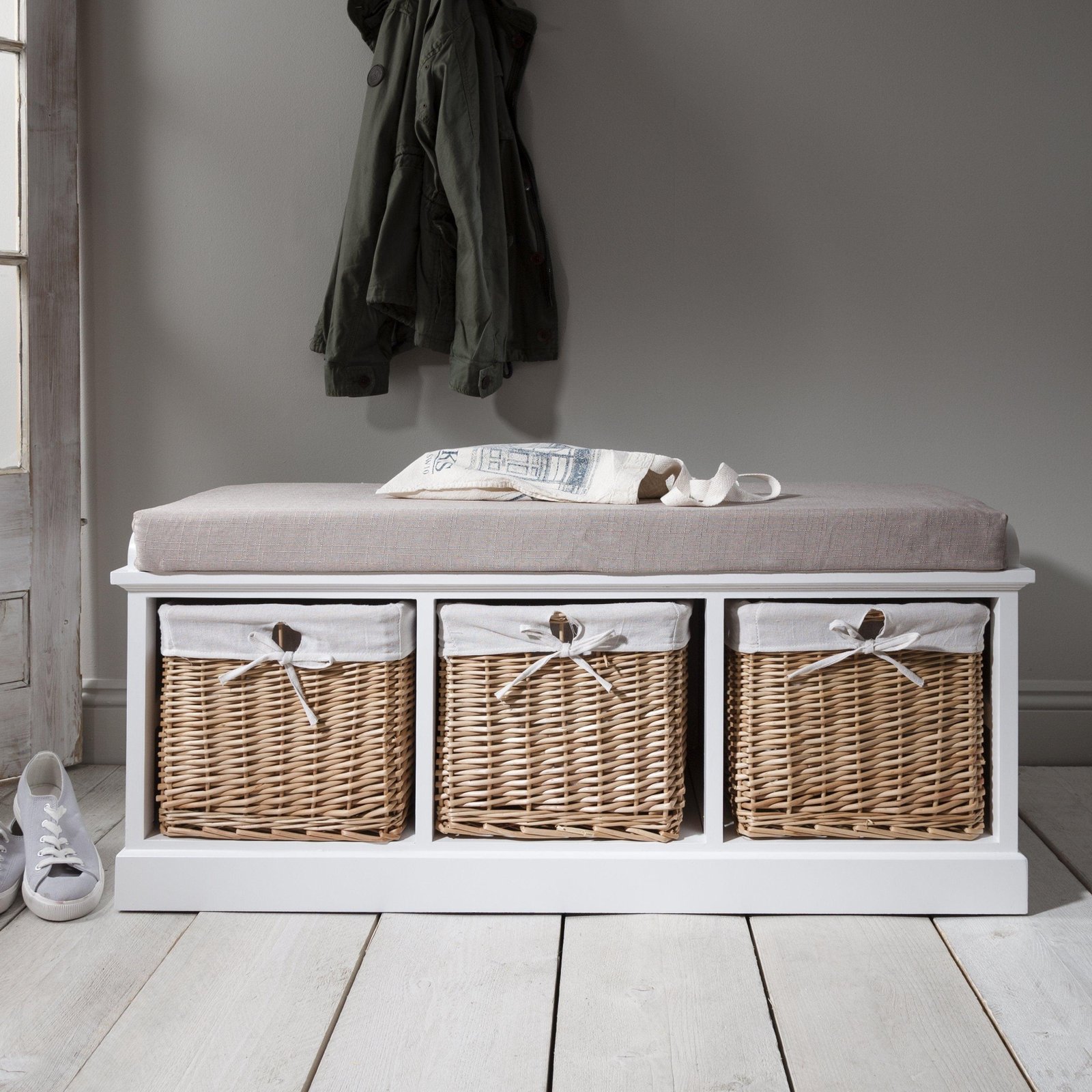 fyfield-hallway-storage-bench-in-white-with-cushion-laura-james-1 Fyfield 3 Seater Hallway Storage Bench with Storage - White