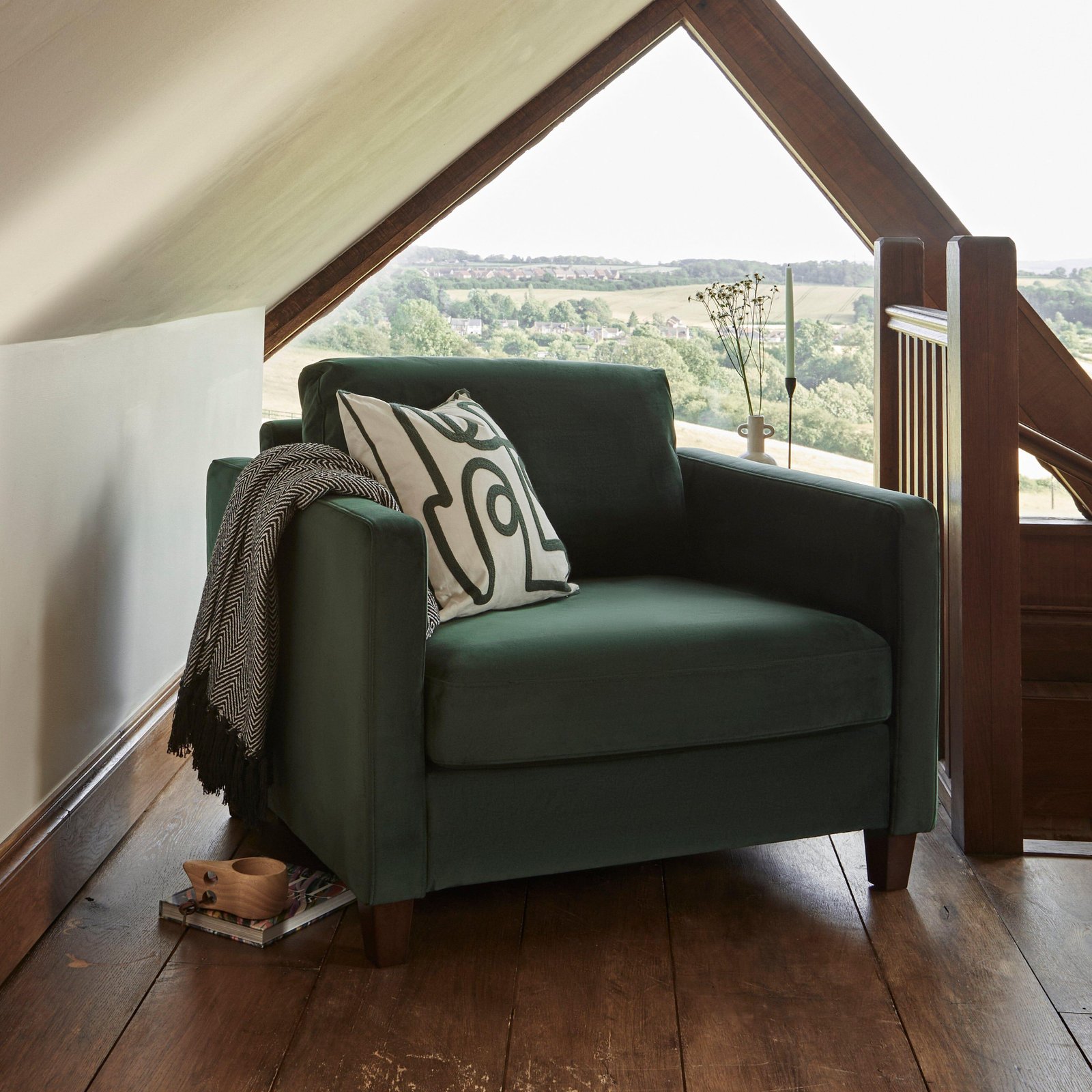outlet-ava-armchair-green-laura-james-1 Outlet - Ava Armchair Green