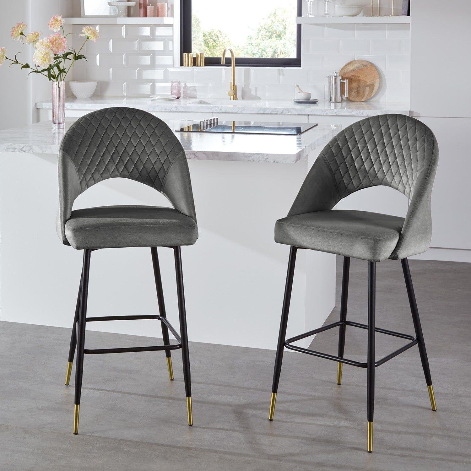 outlet-marilyn-bar-stool-set-of-2-grey-velvet-laura-james-1 Outlet - Marilyn bar stool - set of 2 - grey velvet