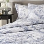 Toile de Jouy Bedspread - Image 4